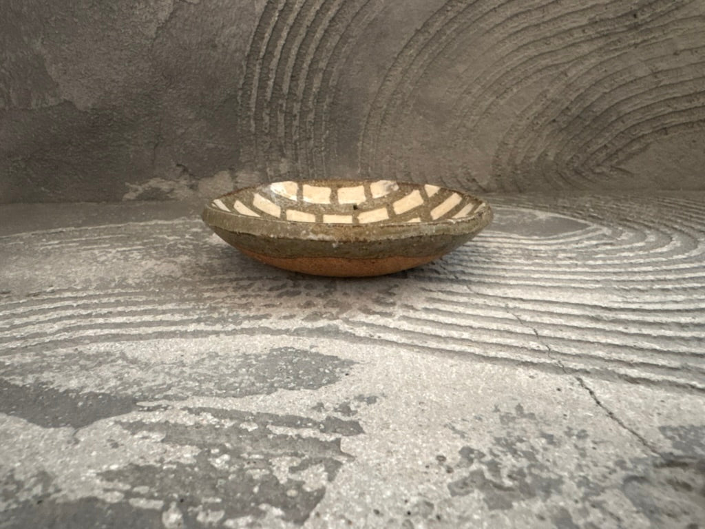 juro pottery【静岡】齊藤十郎 象嵌 豆皿52 – UTSUWA HIYORI