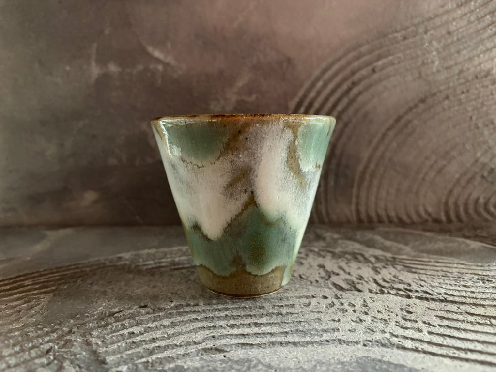GODO POTTERY – UTSUWA HIYORI