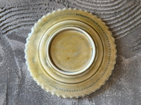 【京都】ヤマカワ　ミユキ　　6寸ひらひらリム皿　染付オヤ柄　26