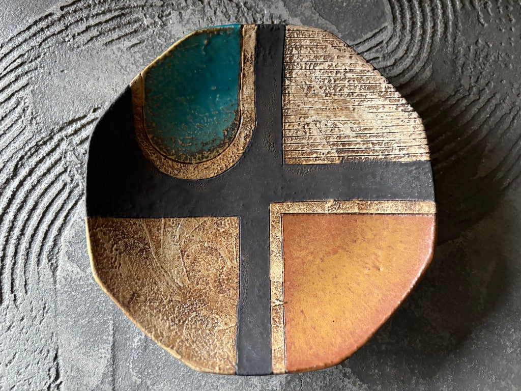 koo pottery【沖縄】仲田雅也　8角8寸皿7