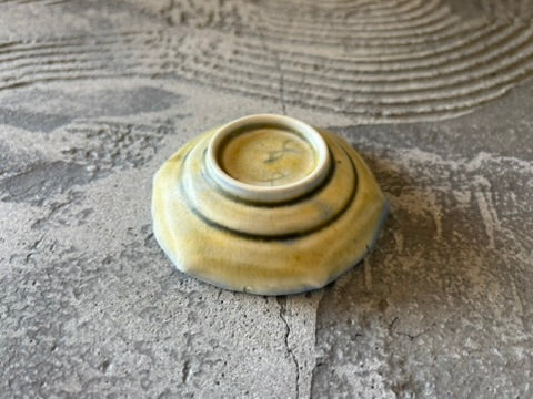 【京都】ヤマカワ　ミユキ　　ひらひら豆皿　鴨川の鷲　42