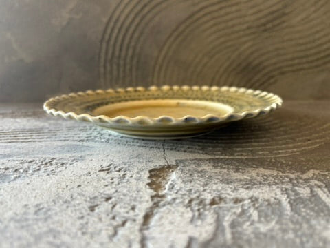 【京都】ヤマカワ　ミユキ　　6寸ひらひらリム皿　染付オヤ柄　26