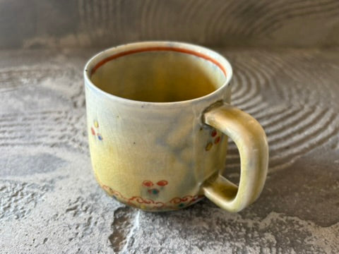 【京都】ヤマカワ　ミユキ　マグカップ　色絵　ふわふわ果実　9