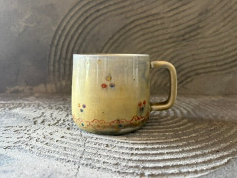 【京都】ヤマカワ　ミユキ　マグカップ　色絵　ふわふわ果実　9