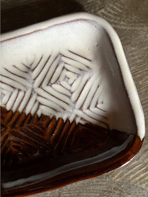 陶芸家　作家物　作者不明　焼締　やきもの　小碗　小鉢箱無し 小野俊 蓋物（菓子入れ）｜作家もの和食器通販通販 IVORY