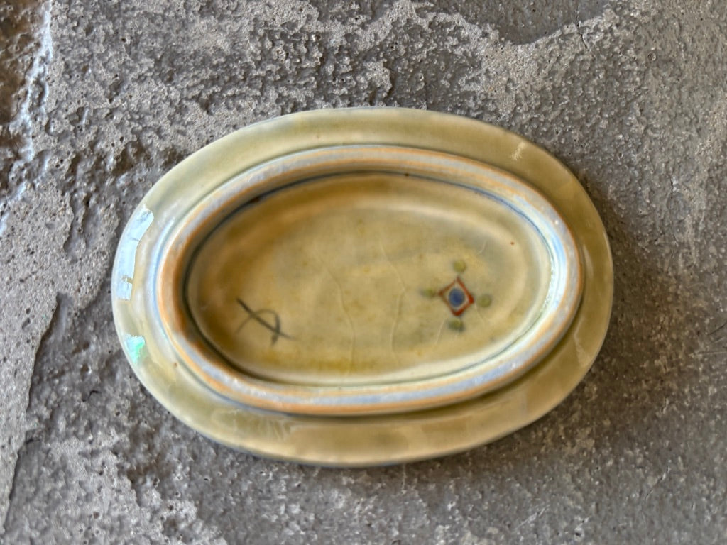 【京都】ヤマカワ　ミユキ　　楕円皿小　色絵花の束　79