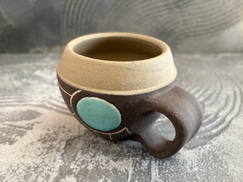 koo pottery【沖縄】仲田雅也　コロコロ　マグカップ64