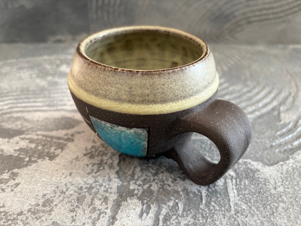 koo pottery【沖縄】仲田雅也　コロコロ　マグカップ54