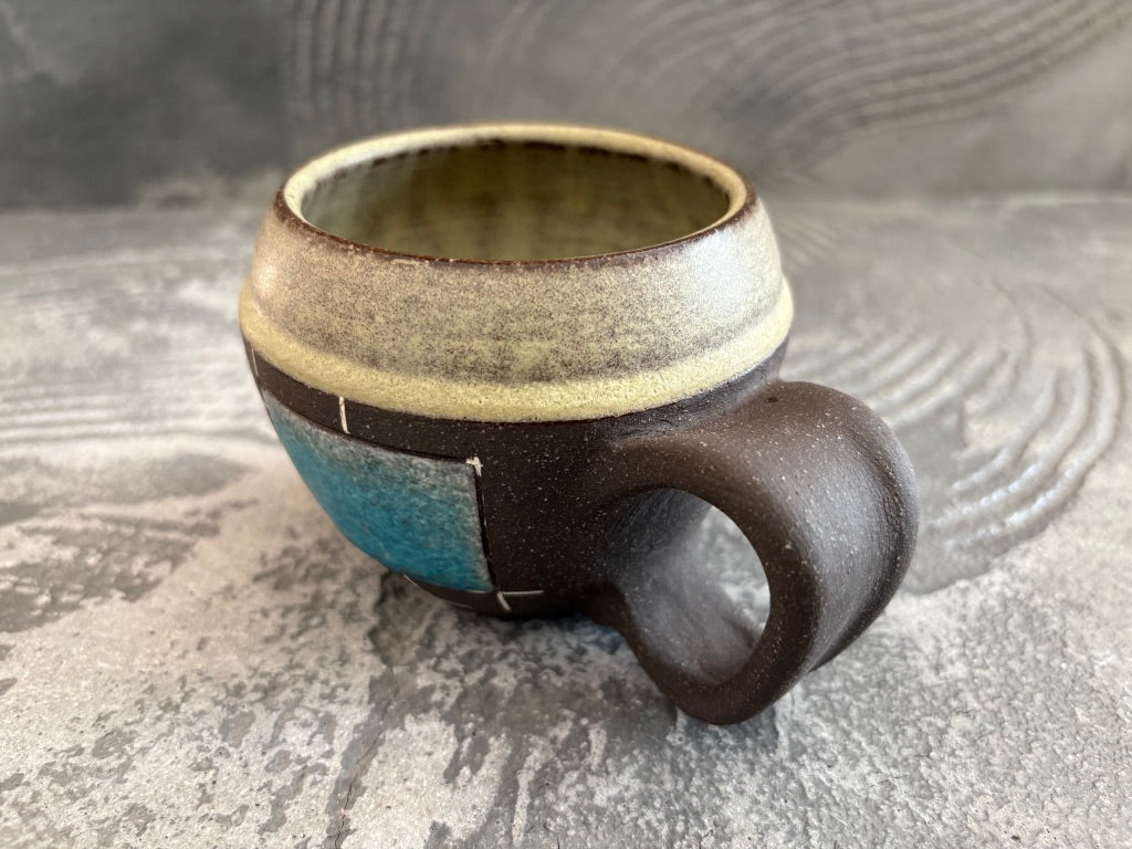 koo pottery【沖縄】仲田雅也　コロコロ　マグカップ53