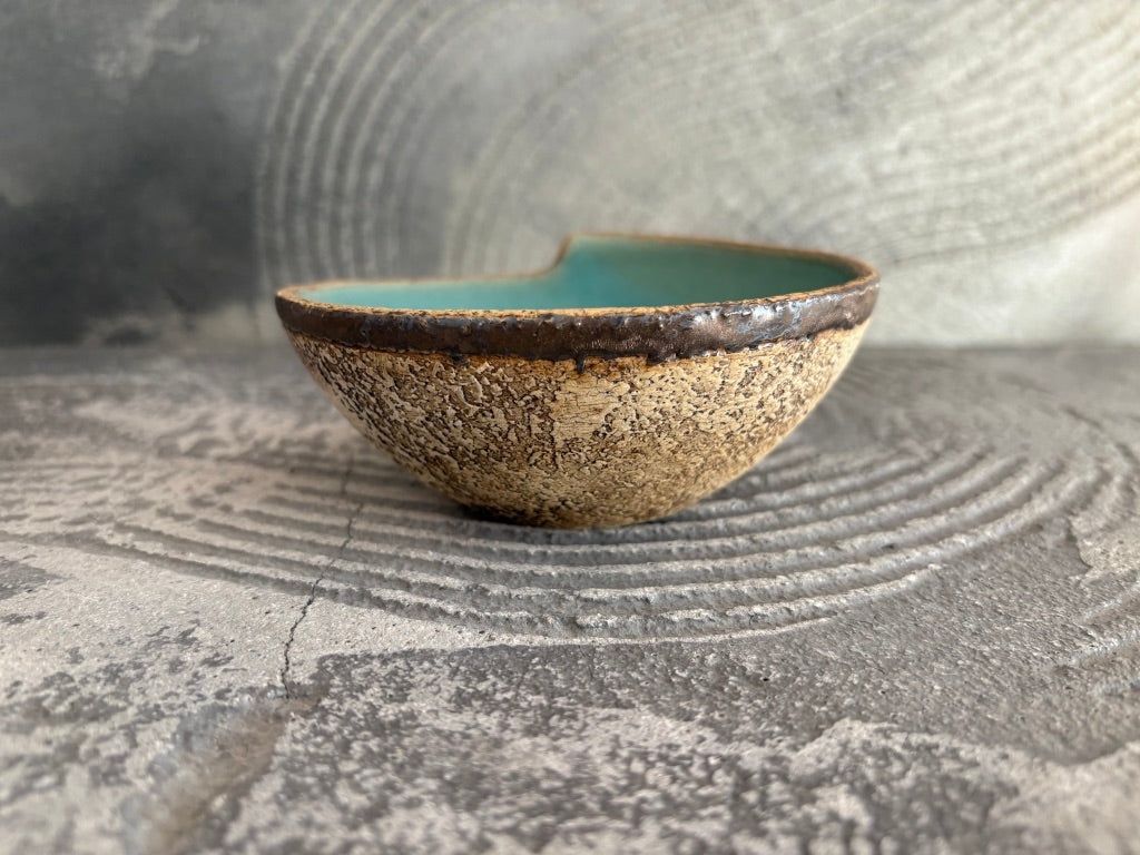 koo pottery【沖縄】仲田雅也　4寸小鉢26