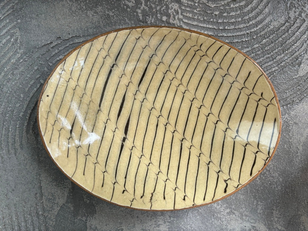 juro pottery【静岡】齊藤十郎　スリップウェア　オーバル　カレー皿小J30