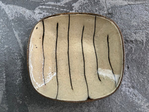 juro pottery【静岡】齊藤十郎　スリップウェア　角豆皿13