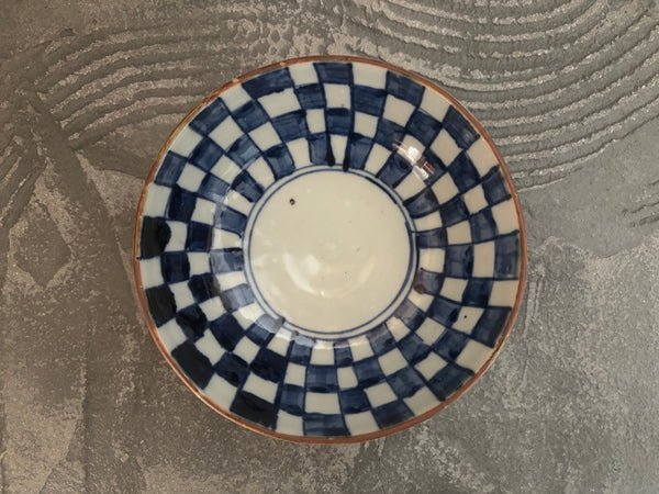 大阪】中尾万作 染付江戸格子文5寸鉢MM8 – UTSUWA HIYORI